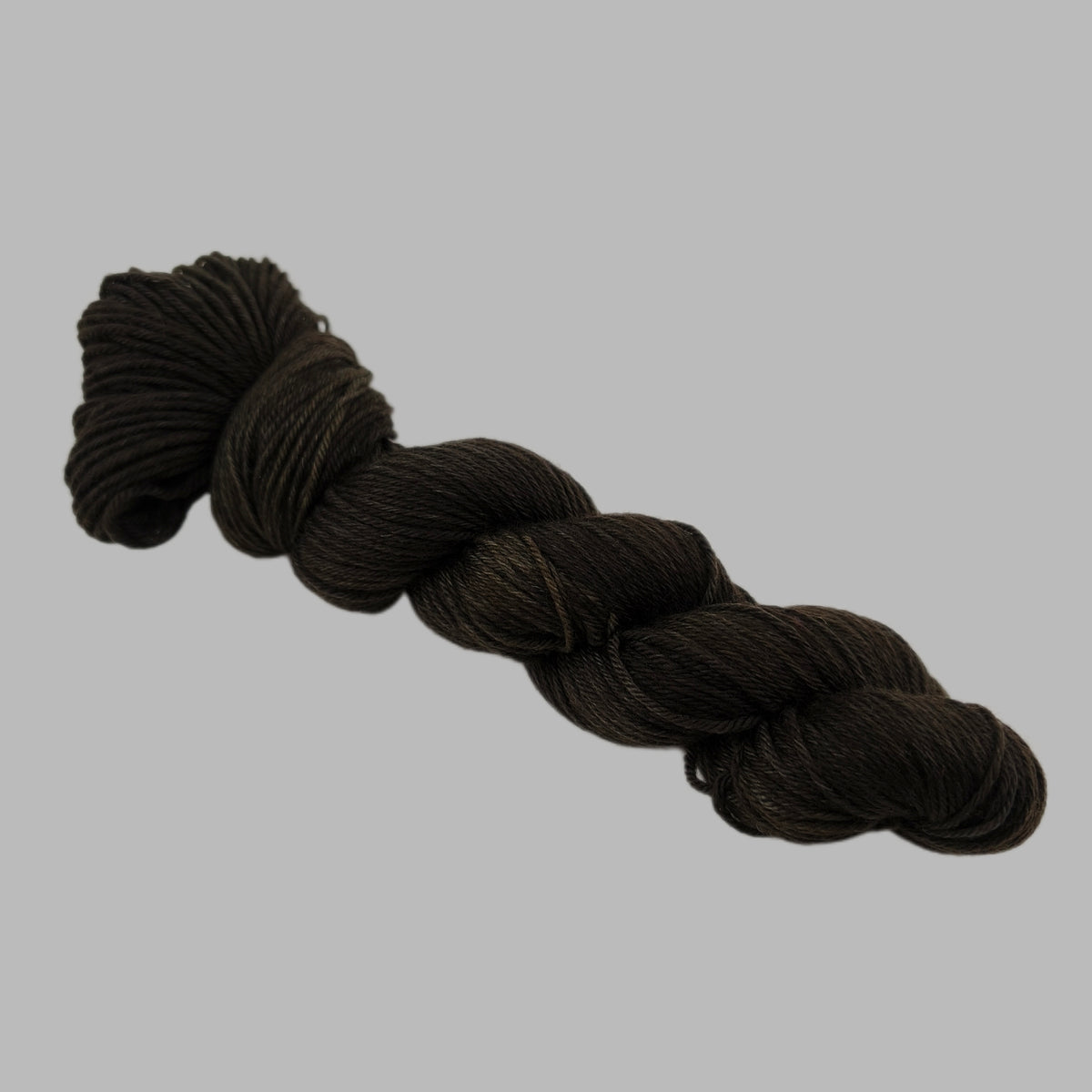 High Twist "Black Brown"